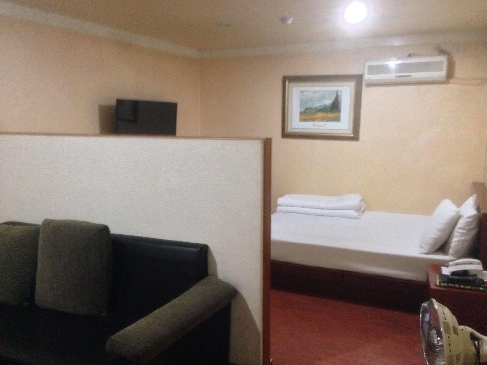 Daegu Goodstay Herotel Buitenkant foto